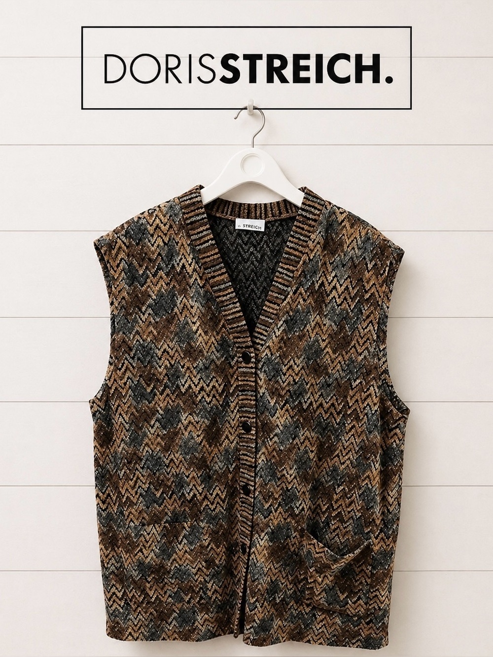 DORIS STREICH – Zigzag Knit Vest 48